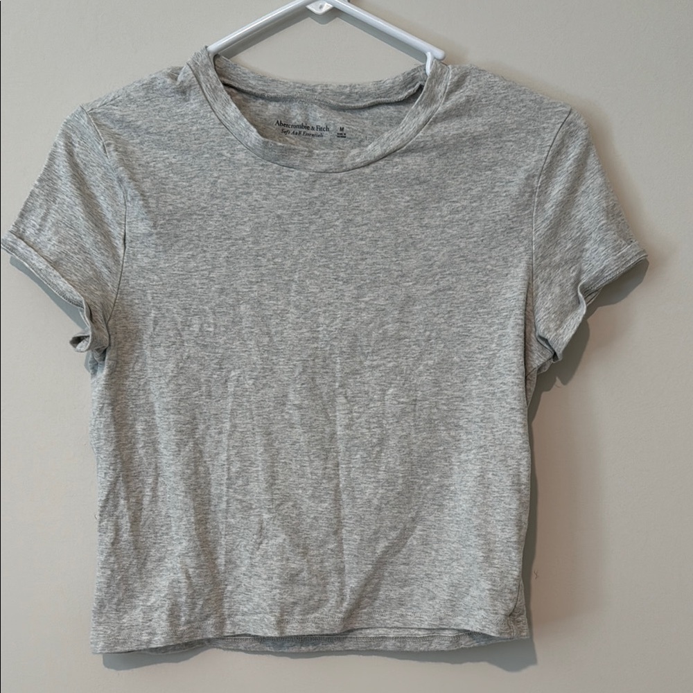 Abercrombie & Fitch Soft Essentials Cropped Tee